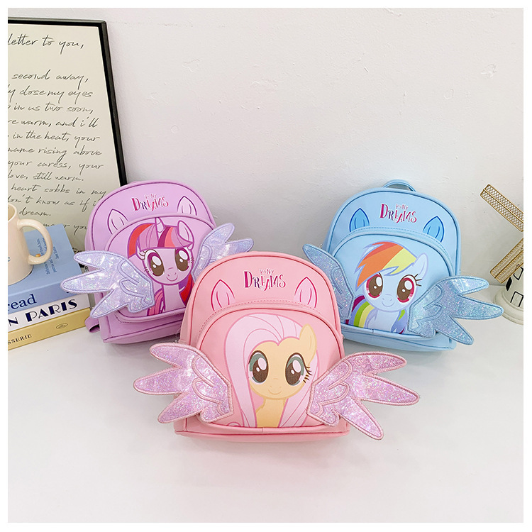 New cute little horse backpacks for children, girls, and kindergarten students, featuring anime and cartoon designs, are available for export full figure