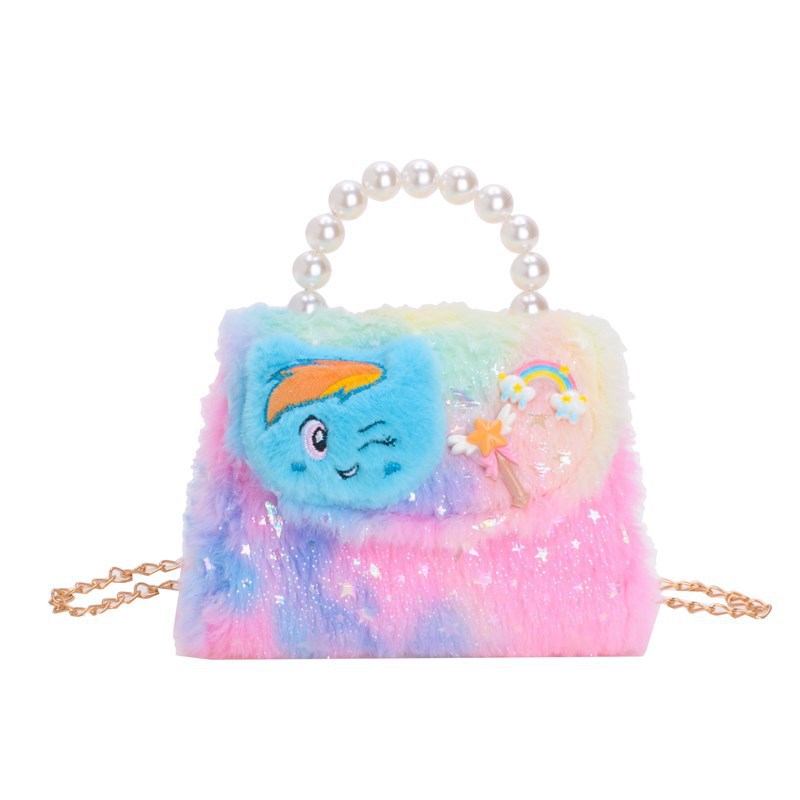 The new autumn and winter children's handbag is a cute plush bag with accessories. It's a princess bag that has become a popular fashion bag for little girls Item Picture