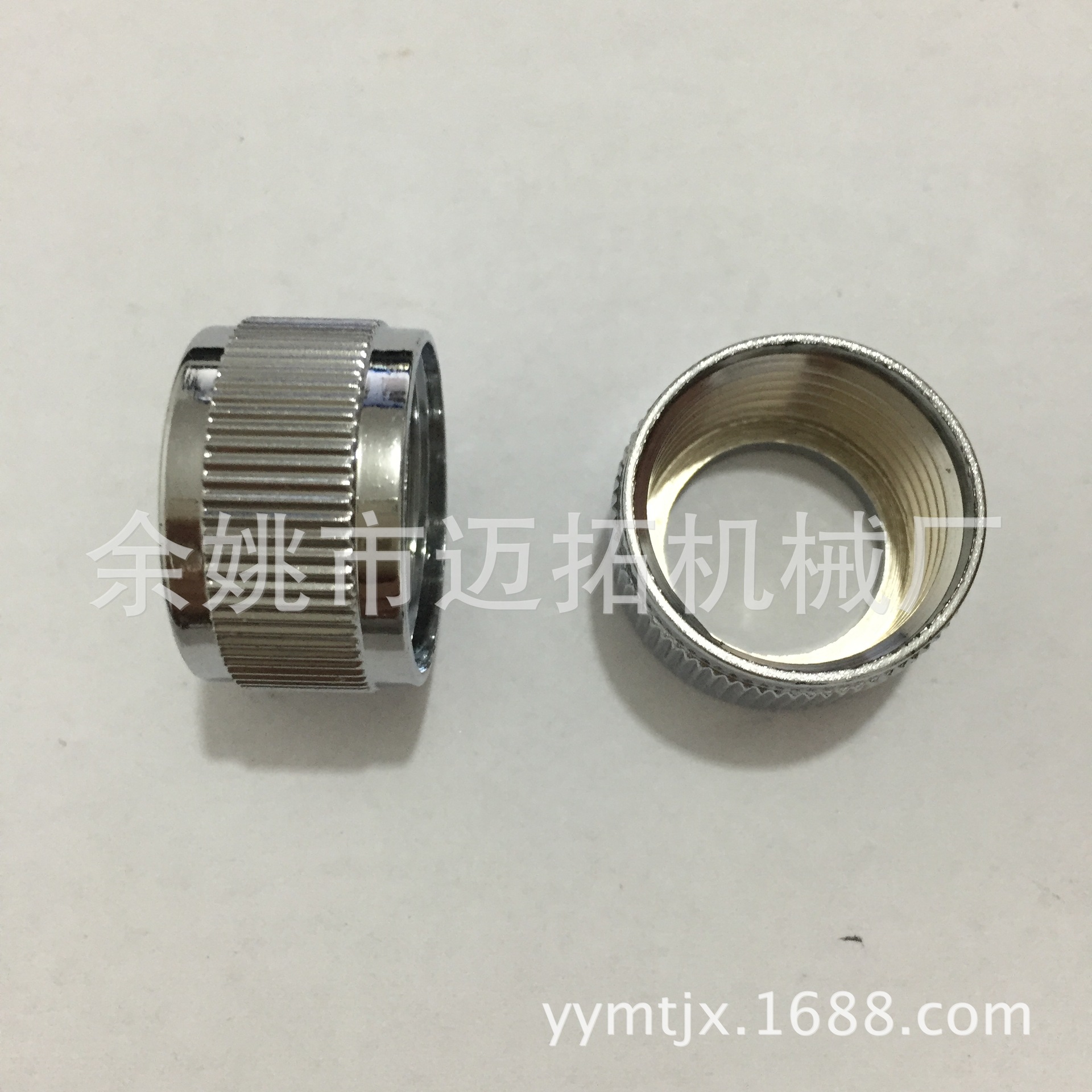 PVC shower pipe long nut pull sleeve core set 4-point white plastic plumbing nut accessories for export Item Picture