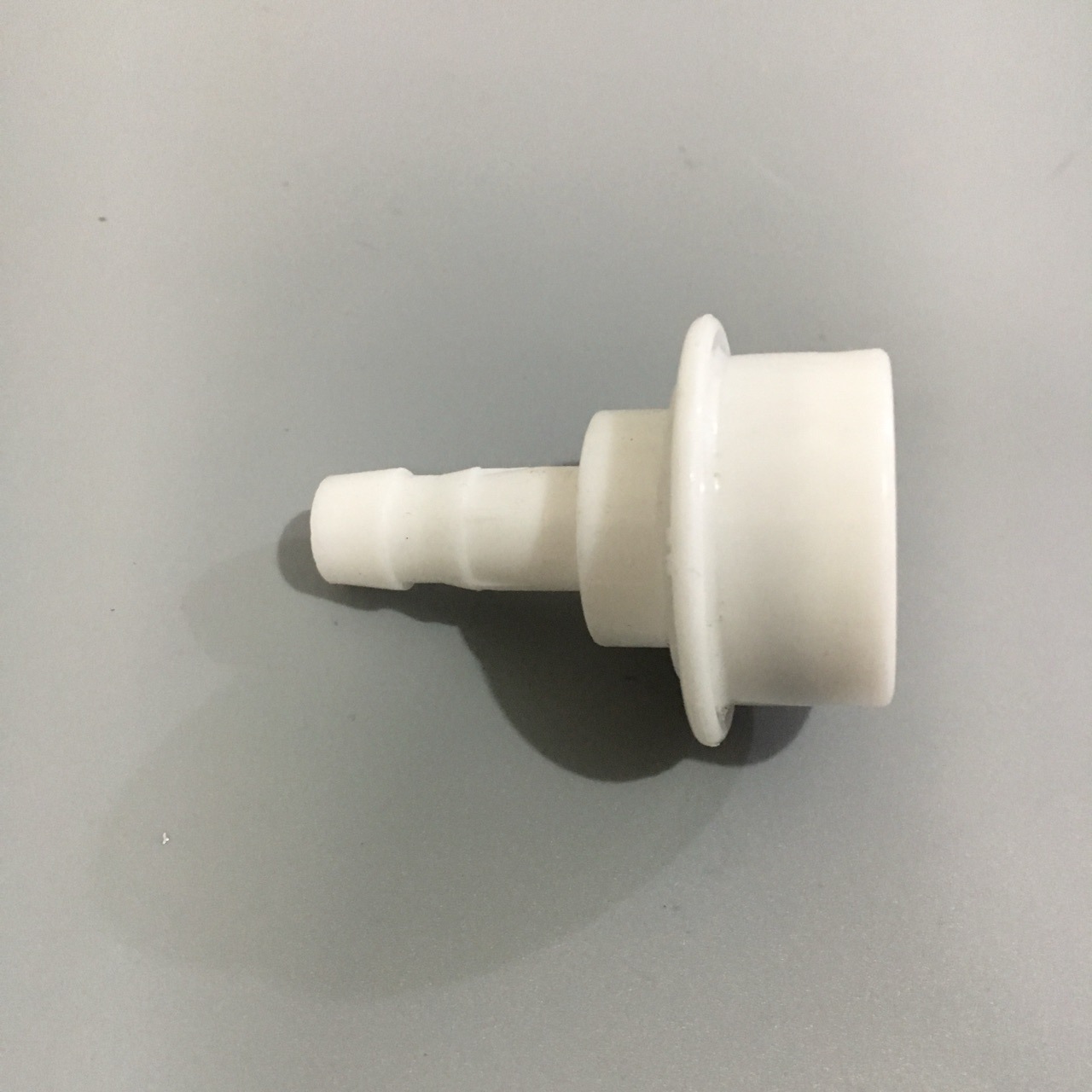 The manufacturer supplies plastic couplings for washing machine water inlet pipes, quick-connect couplings for watering pipes, and quick-connect couplings for car wash pipes details Picture
