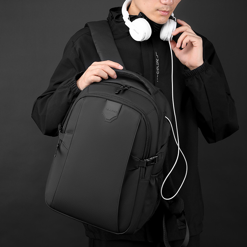 WEPOWER's new business commuting multi-functional backpack is a large-capacity outdoor college student travel backpack details Picture