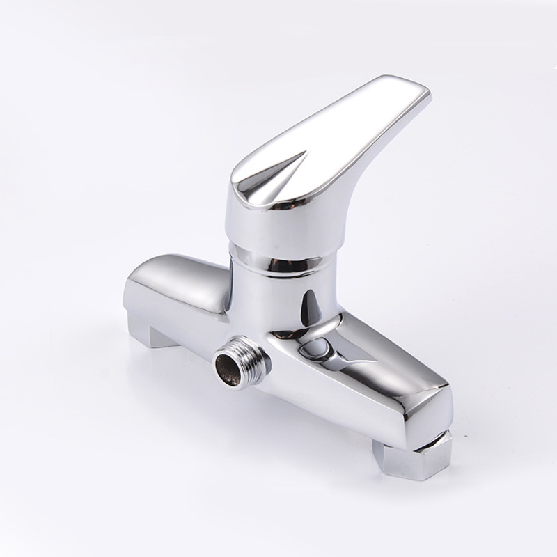 Copper concealed shower hot and cold water faucet, solar water heater mixing valve, concealed shower faucet and showerhead set Application Scenario