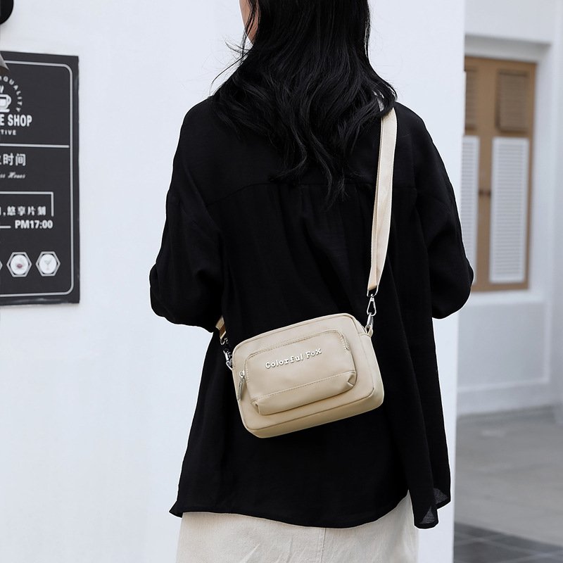 Colorful Fox's new summer women's single-shoulder bag is fashionable, simple, multi-layered casual bag and versatile mobile phone crossbody bag Specification drawing