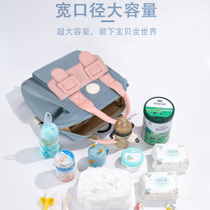 High appearance level crossbody mummy bag, young and fashionable mother and baby bag, handbag for mothers to walk their kids, large-capacity backpack details Picture