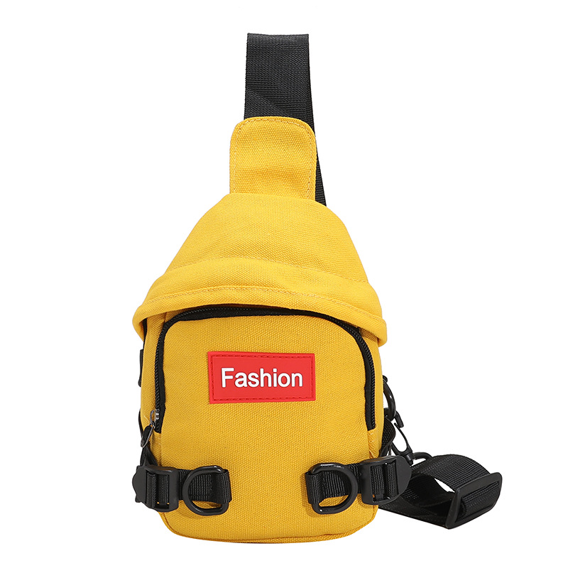 A new Japanese trendy canvas small bag for both men and women, a casual mobile phone chest bag, a lightweight crossbody canvas bag for women Item Picture