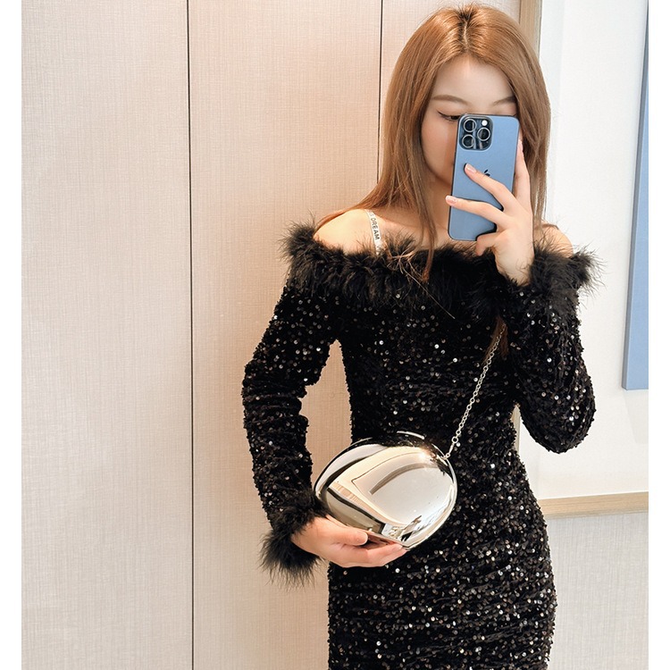 2025 New cross-border niche design metal acrylic single-shoulder crossbody makeup bag with goose eggs, fashionable small bag details Picture