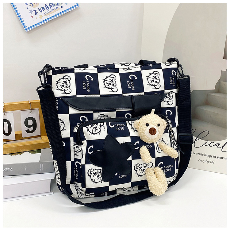 Wholesale Korean-style tutorial bags, large-capacity after-school tutorial class crossbody bags, single-shoulder art bags for primary and secondary school students, versatile for girls details Picture