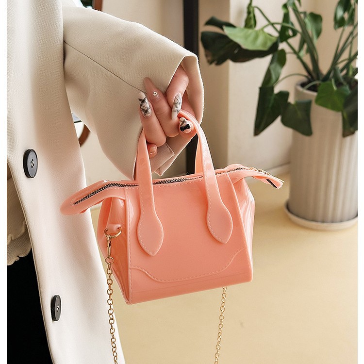 2025 New cross-border best-selling jelly bag, hand-held mini bag, children's small bag, cute little crossbody bag for girls details Picture