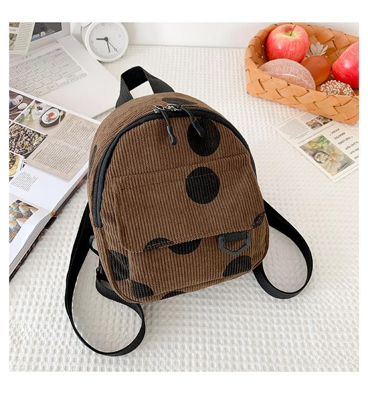 British-style cute and versatile mini single-shoulder small crossbody bag 2023 new style artistic and casual small backpack wholesale undefined