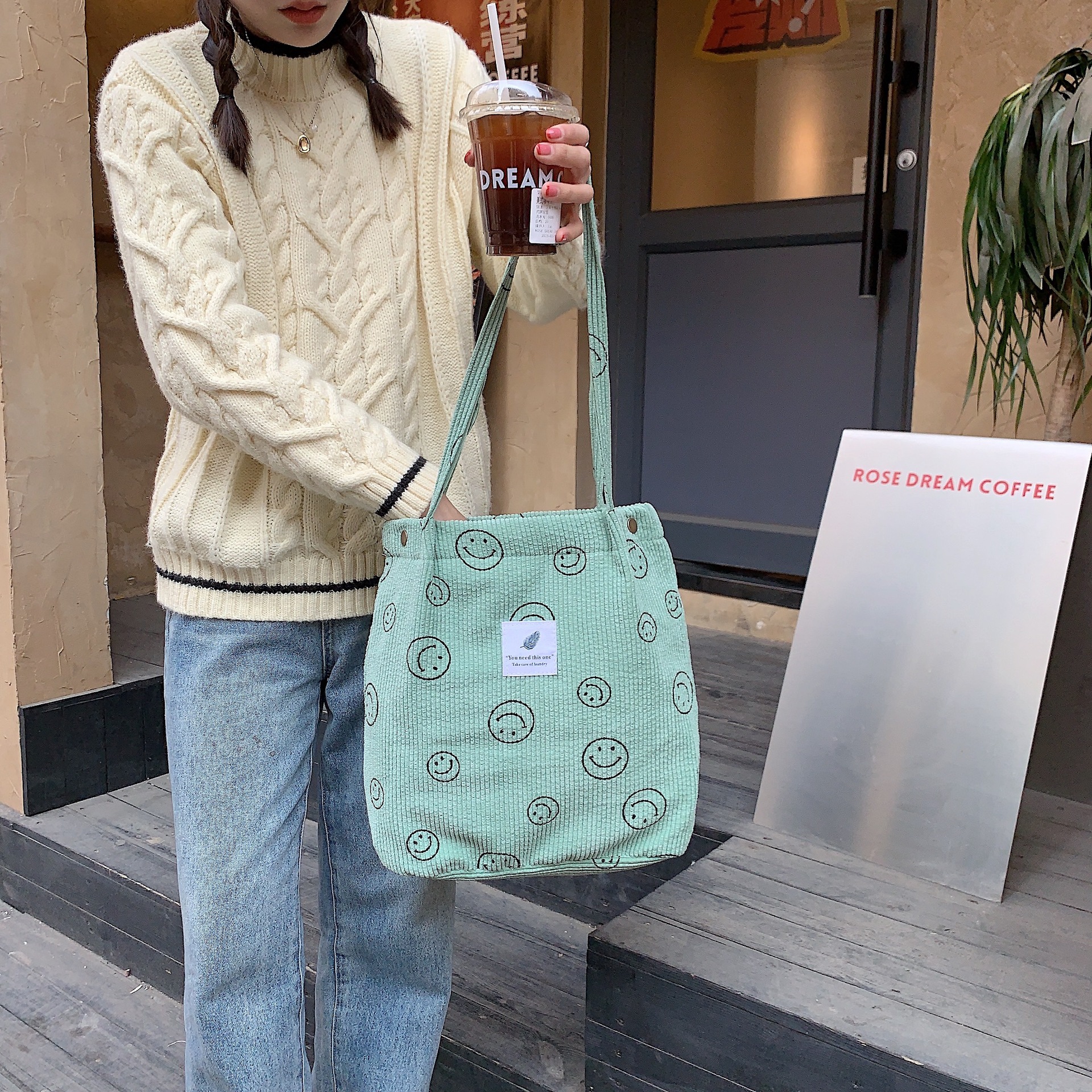 012174 Retro corduroy smiley single-shoulder tote bag for female students, canvas bag for class, simple hand-held cloth bag details Picture
