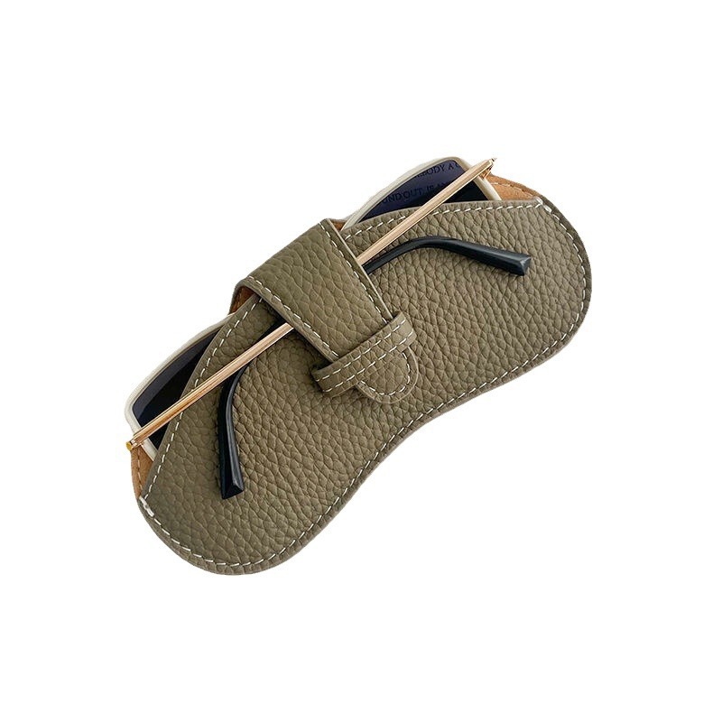 The manufacturer's new portable sunglasses bag, glasses case, men's sunglasses protection case, girls' eye clip, fashionable glasses Item Picture