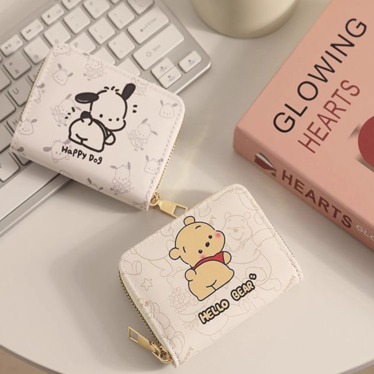 Cute Pacha dog cartoon card bag for women, unique and niche, large capacity, convenient, ultra-thin and small driving license coin purse Application Scenario
