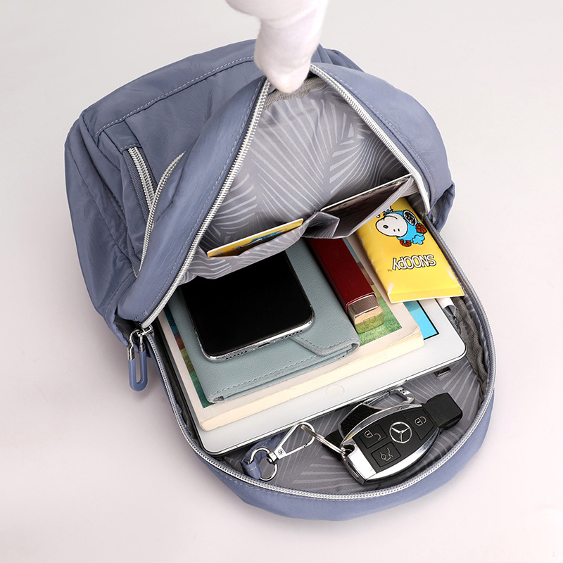 The manufacturer wholesals new multi-functional, fashionable and versatile chest bags, women's large-capacity single-shoulder crossbody bags and nylon backpacks Application Scenario