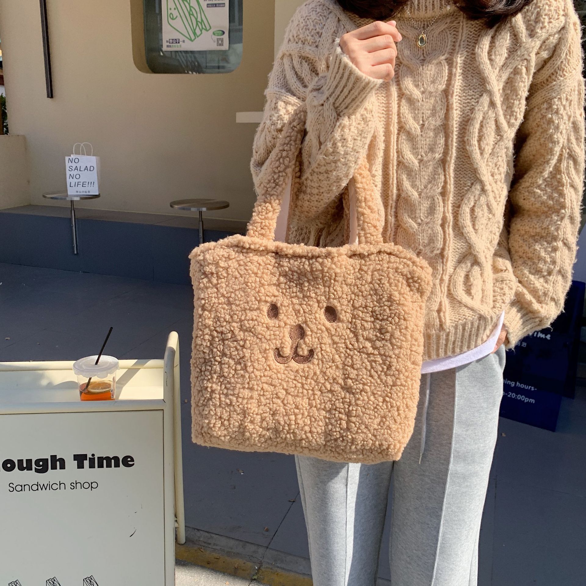 210212 Cute plush bear handbag, Korean Instagram college student girl's heart embroidery, double-sided bag, crossbody Specification drawing