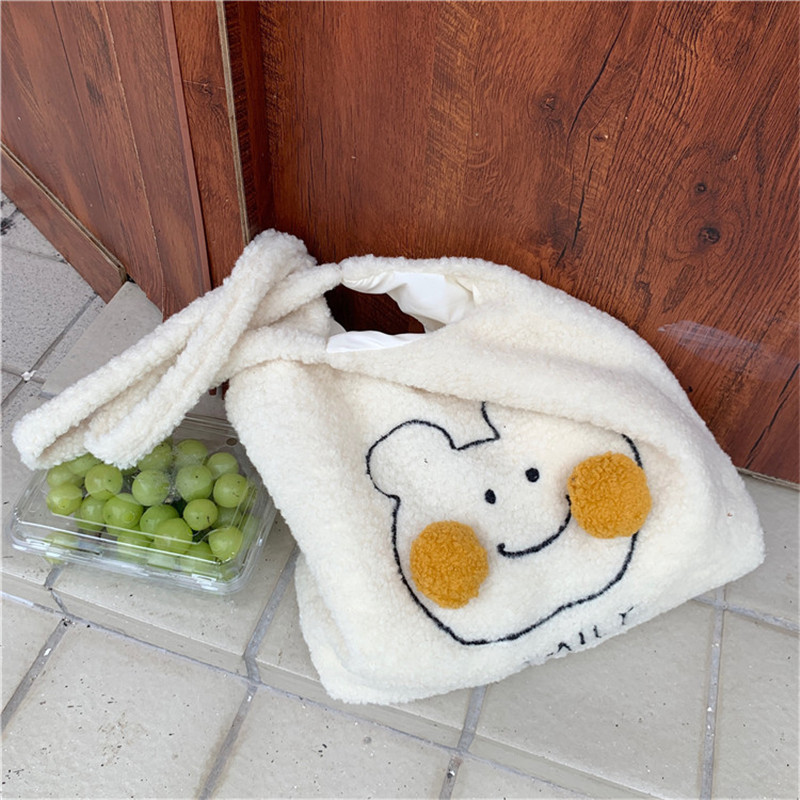 110191 Autumn/Winter New ins Cute pom-pom blush Bear shoulder bag, Student plush vest bag, Tote bag Item Picture