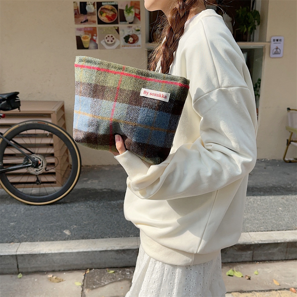 311023 ins Casual tweed checkered small square bag, retro makeup bag, loose change shopping clutch, storage bag full figure