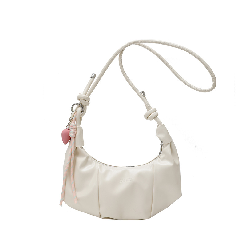 This year, the crescent-shaped dumpling bag, a niche design, a French underarm bag with a high-end feel, and a single-shoulder crossbody bag for commuting fashion are all in vogue Item Picture