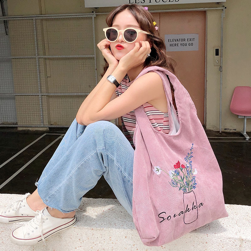 C58 Japanese chic super Fairy bag, ins corduroy embroidery forest girl style artistic hand-held cloth bag search source details Picture