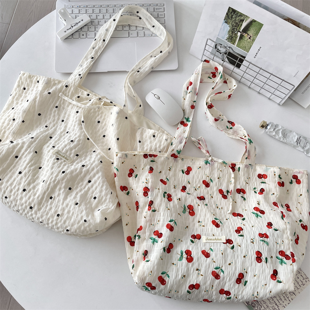 5744 Fresh and sweet floral chiffon single-shoulder bag, large-capacity student class bag, fashionable and versatile tote bag for girls details Picture