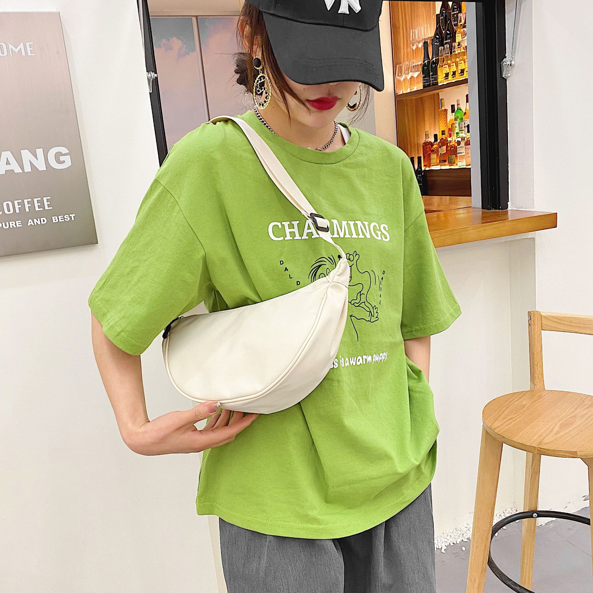 Korean canvas bag, Japanese 2022 new style casual student dumpling crossbody bag, women's summer versatile underarm single-shoulder bag Specification drawing