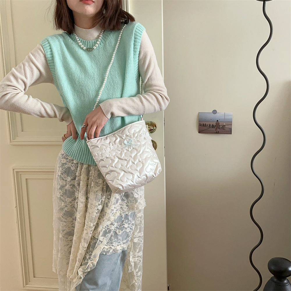 5392 pu cotton-padded new bow crossbody small bag, phone bag, pearl chain portable makeup bag, storage bag full figure