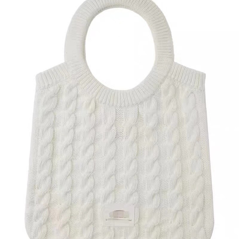The Korean version of Instagram's niche new women's knitted bag, underarm single-shoulder bag, handbag and tote bag are simple and fashionable full figure