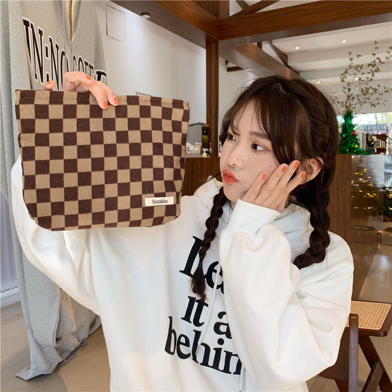 111306 Portable corduroy checkered makeup bag for women, hand-held bag, portable toiletries, mobile phone storage bag details Picture