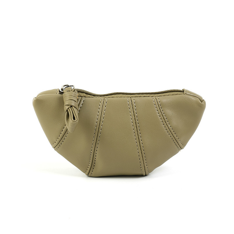 Korean style Instagram croissants with a unique texture, croissants, dumplings, large-capacity coin purses, simple for women, in solid color Application Scenario