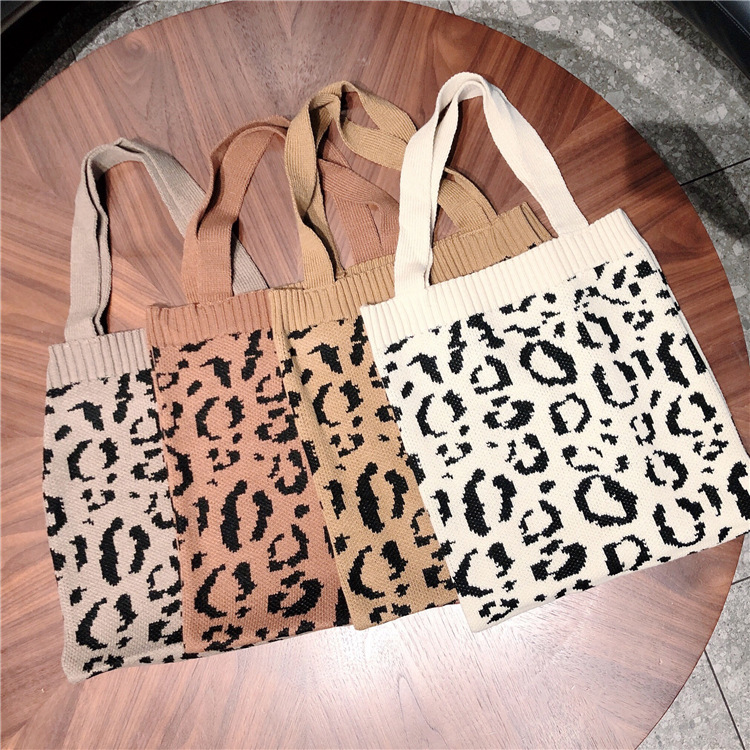 910231 Korean version autumn and winter knitted shopping bag, leopard print woven single-shoulder ins casual hand-held woolen fabric bag Specification drawing