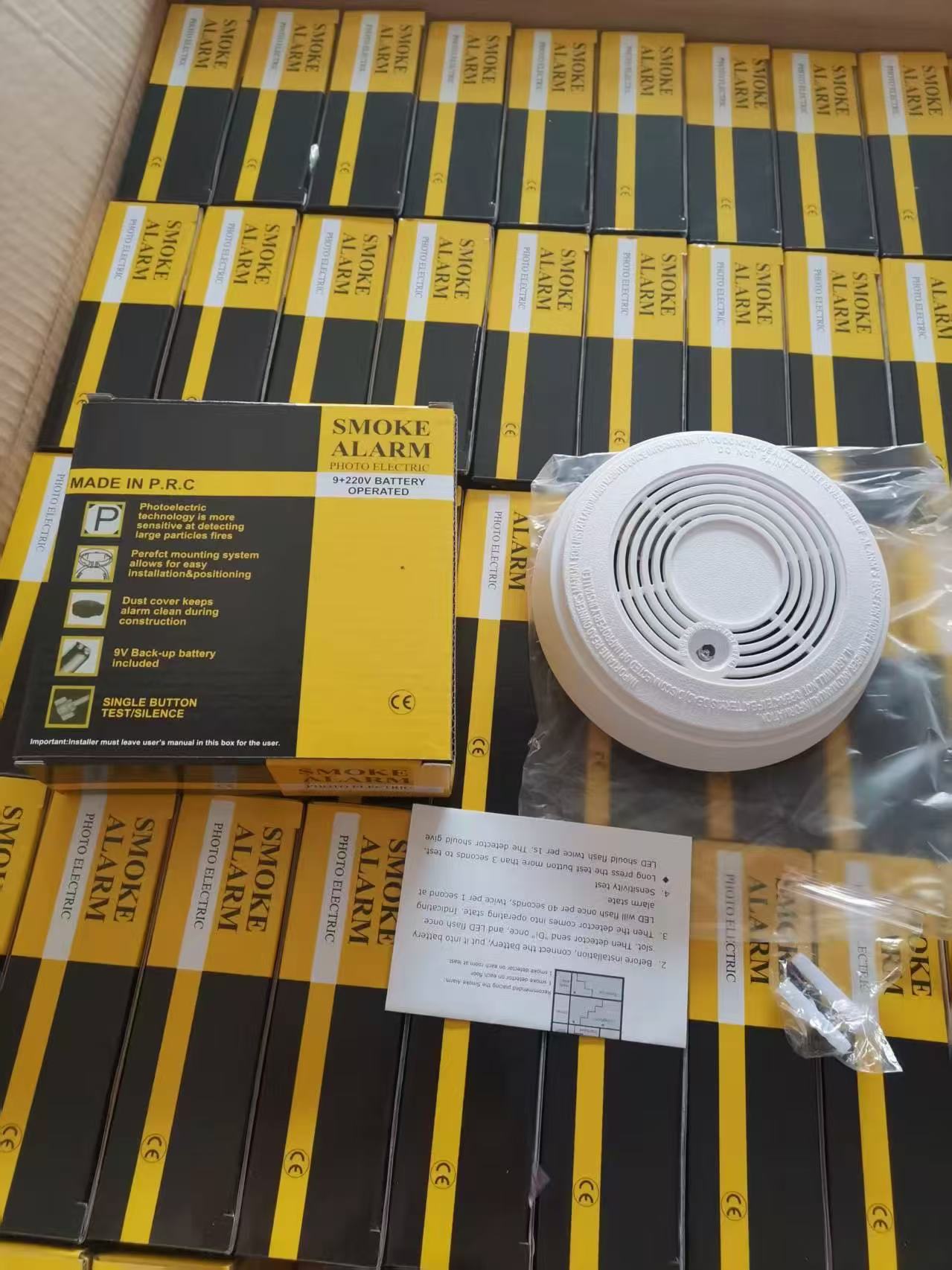 Export Independent Smoke Detector, Household Battery-Powered Smoke Alarm, Smoke Detector, Smoke Detector Application Scenario