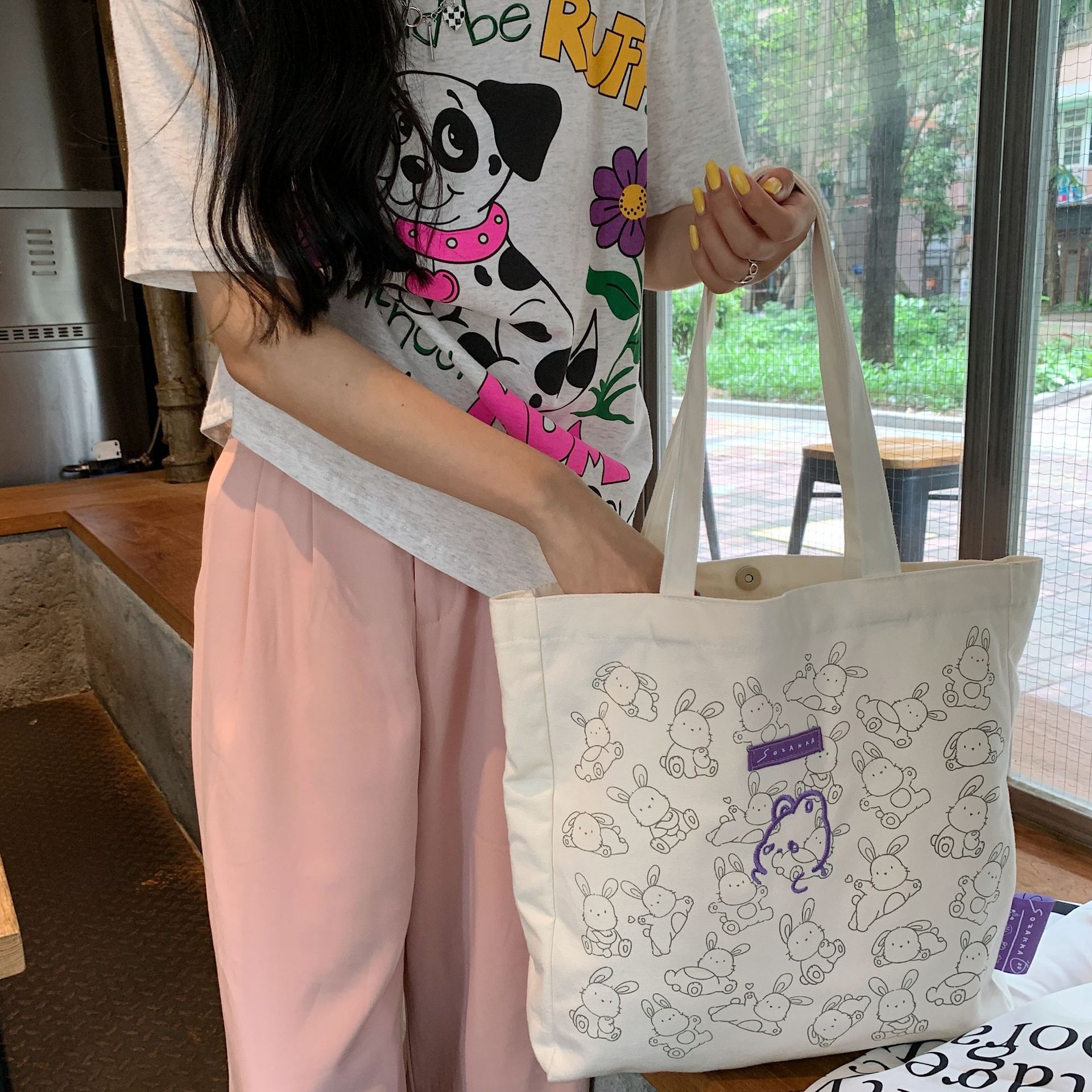 Stock 26104 Little Rabbit Canvas Bag, large-capacity single-shoulder bag for women, simple student double-shoulder handbag, durable full figure