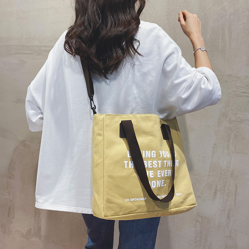 2022 Korean version niche new women's bag, large-capacity Harajuku ulzzang student class single-shoulder crossbody canvas bag Specification drawing