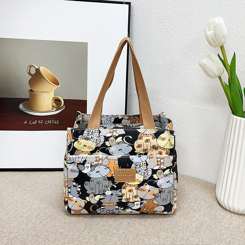 Japanese-style bucket-shaped tote canvas bag, versatile for going out, hand-held bento box bag, large-capacity handbag details Picture