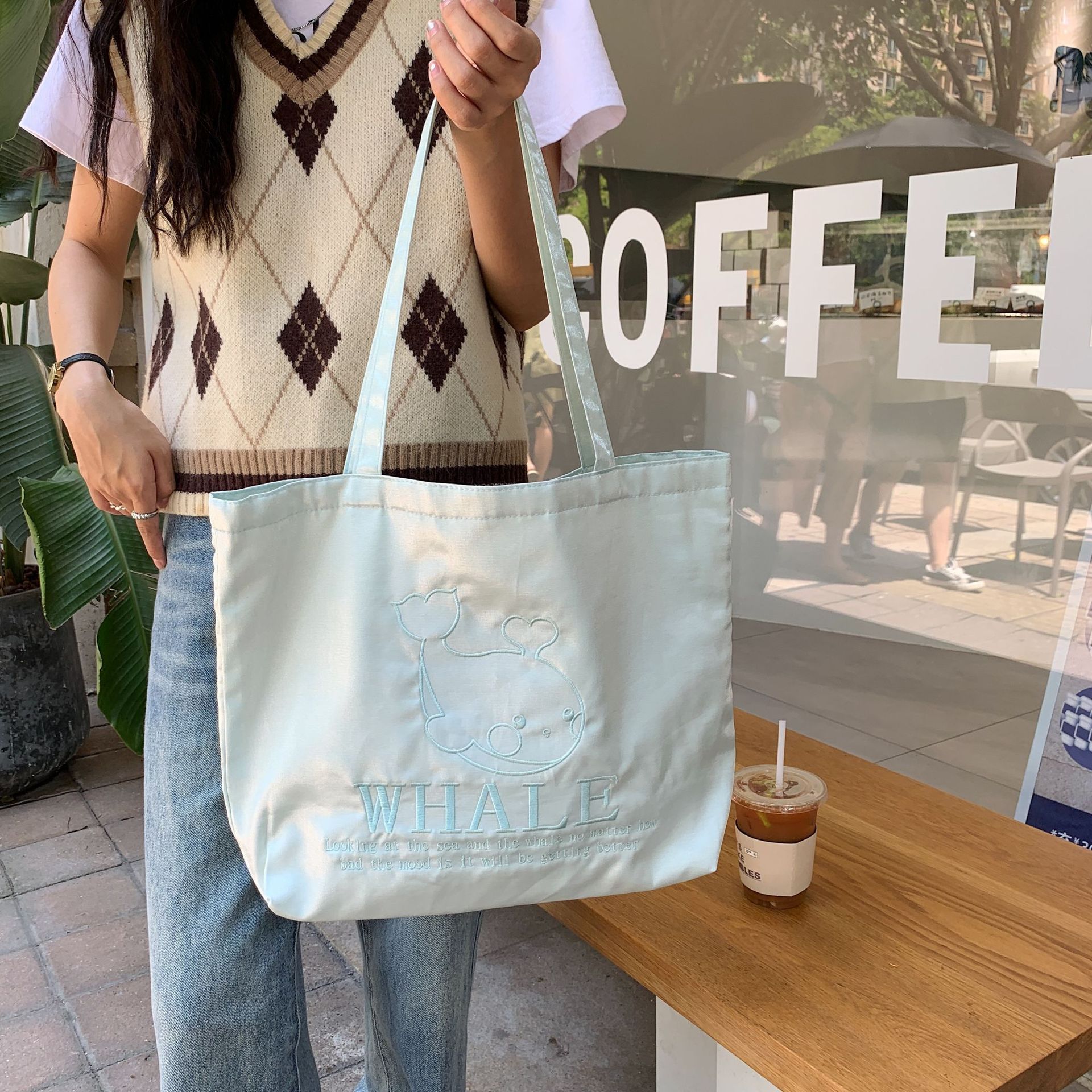 2961 Niche design pearlescent embroidery cream color large-capacity canvas bag, women's handbag, single-shoulder tote bag Specification drawing