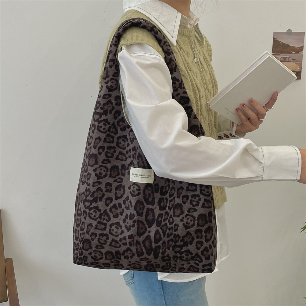410272 Super Popular Leopard Print large-capacity Suede velvet Bag for Women 2024 New Tote Bag Lightweight vest bag details Picture