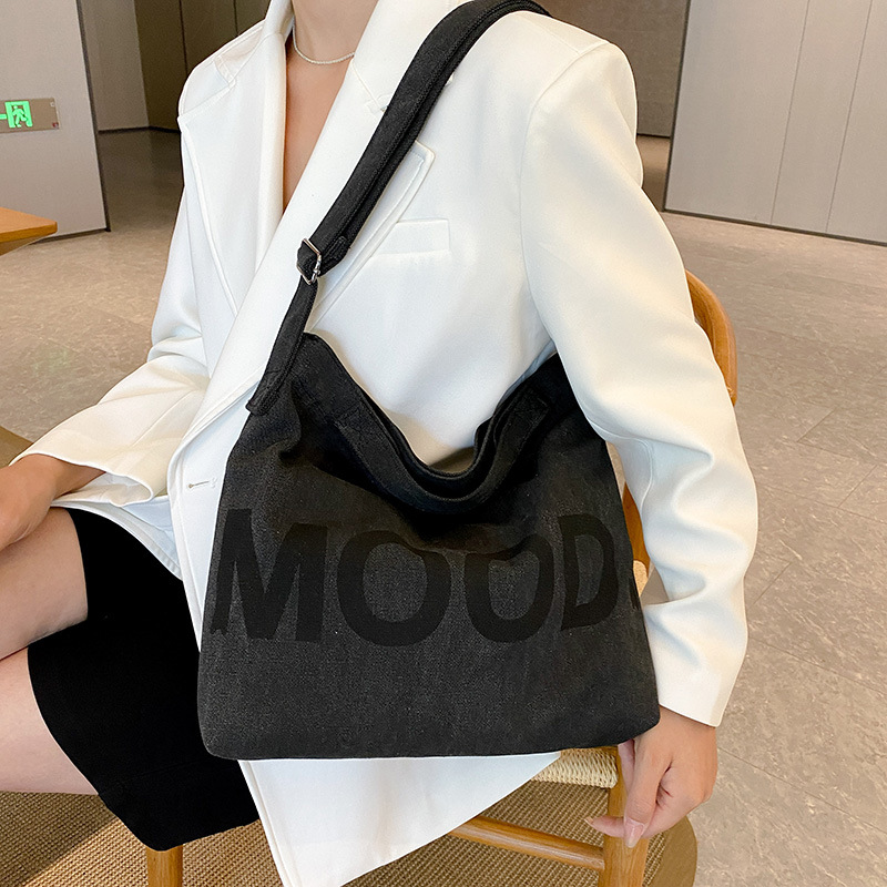 Canvas bag, large-capacity crossbody, ins Korean version student tote bag, single-shoulder girls' tutorial bag, hand-held shopping bag full figure