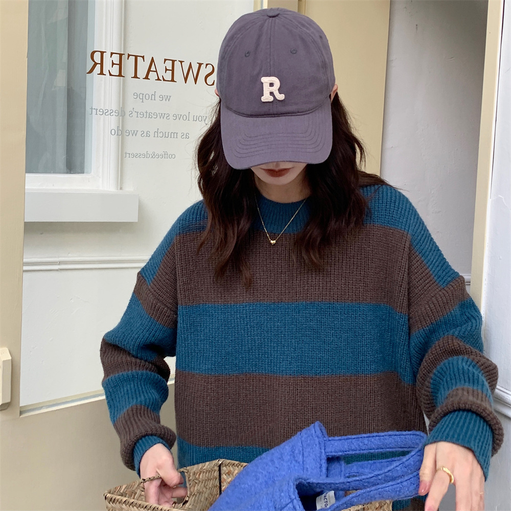 112144 Spring/Summer candy-colored R-marked big-head cap, women's baseball cap, ins trendy large-sized baseball cap Application Scenario