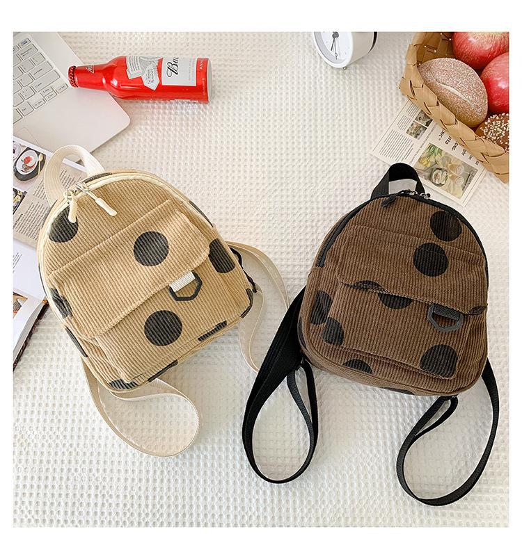 British-style cute and versatile mini single-shoulder small crossbody bag 2023 new style artistic and casual small backpack wholesale undefined