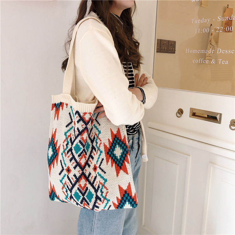 910301 New Korean-style cute ins Hyuna style student knitted tote bag, woolen single-shoulder women's fabric bag full figure