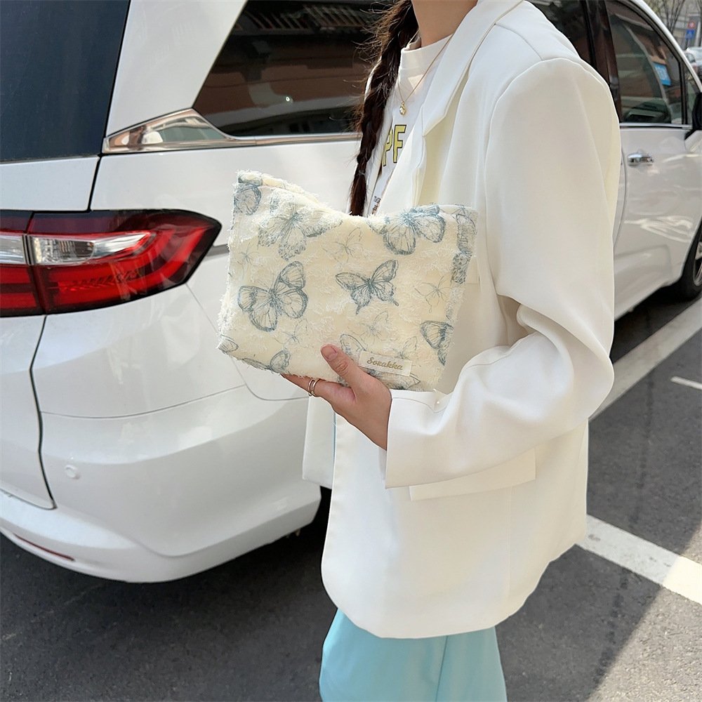 4432 ins Lace Butterfly High-end Makeup Bag, skin care product storage bag, Inner liner bag, Touch-up bag, Toiletry bag Specification drawing