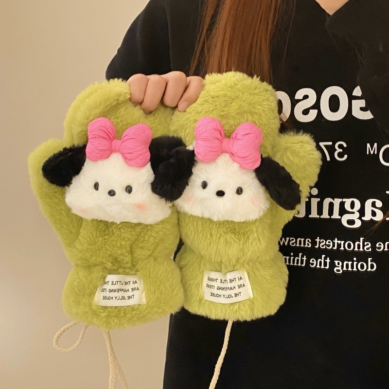 Cute puppy plush gloves, winter warm and cold-proof gloves, student outdoor cycling fleece thickened halter-neck gloves Application Scenario