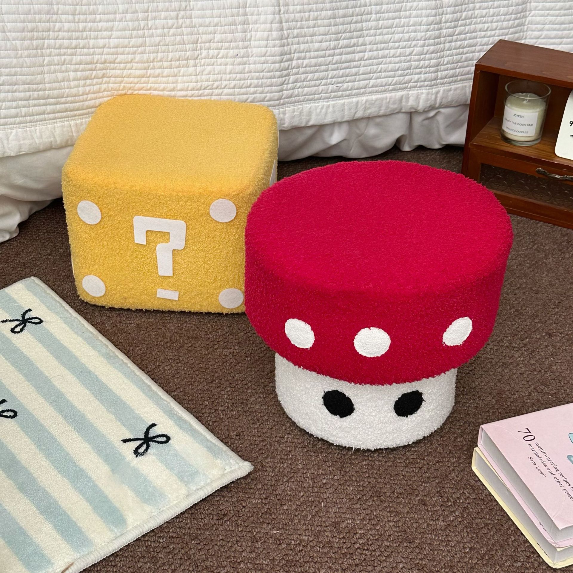 Creative internet-famous small stools, high appearance level, low stools, home living room sofas, coffee tables, cute sitting chairs, plush shoe-changing stools details Picture