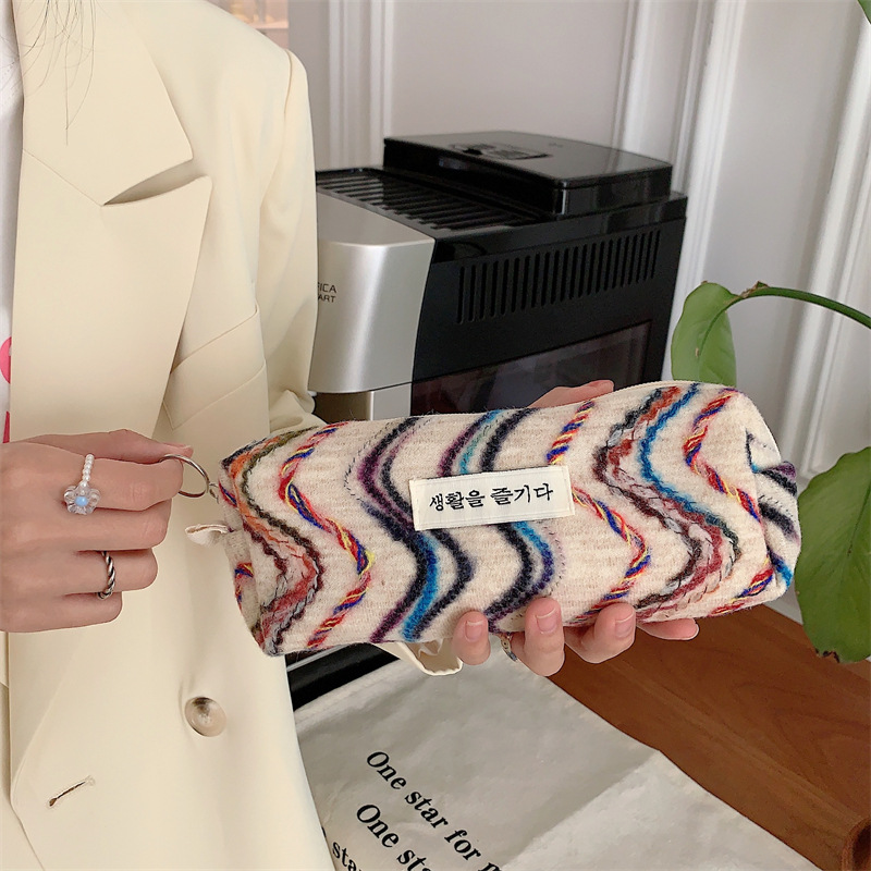 33182 Korean-style rainbow striped canvas bag, heavy industry three-dimensional embroidery underarm bag, large capacity handbag Specification drawing