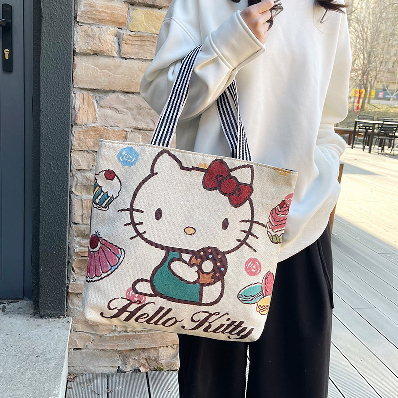 Corporate group purchase of large canvas tote bags, business live streaming of cartoon animals, elephants, KT cats, large-capacity embroidered single-shoulder bags Application Scenario