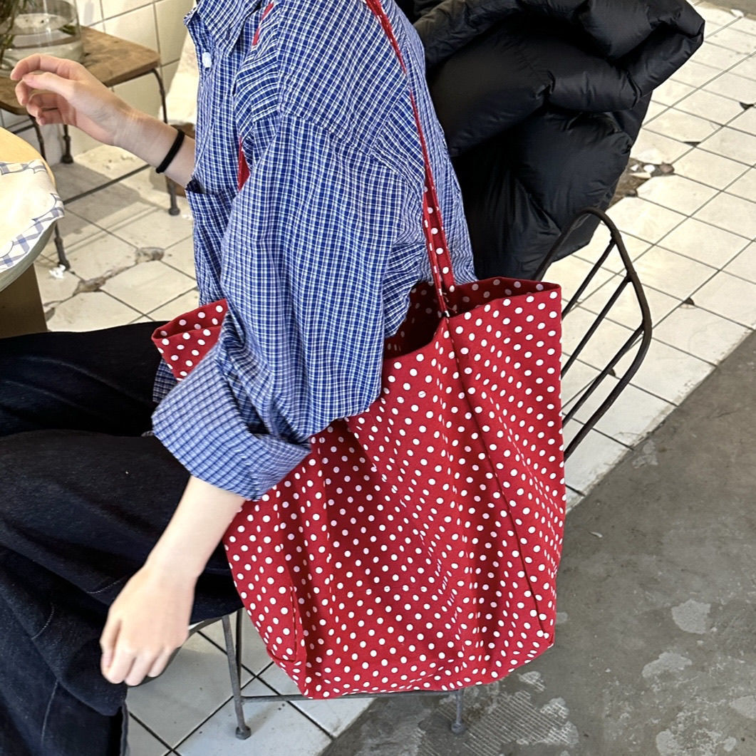 Large-capacity canvas bag for women, 2025 new Korean style, versatile and laid-back single-shoulder bag, student commuting tote bag details Picture