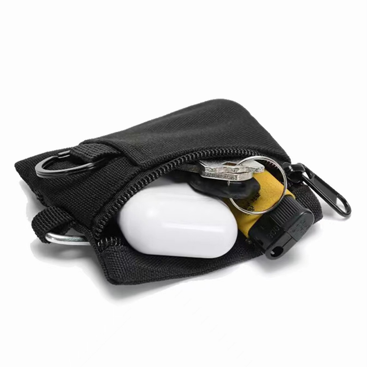Simple camping tactics, outdoor mountain climbing, fishing, loose change and coin storage, zipper card case, key, headphones, small wallet Application Scenario