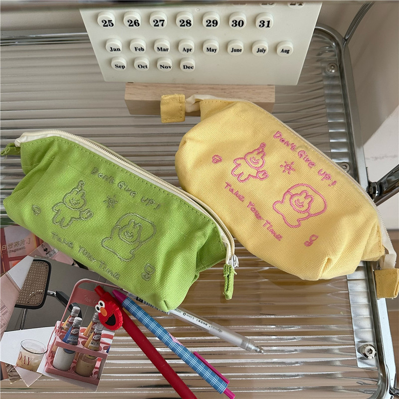 Jump rope rabbit, high appearance level pen case, ins style, large capacity, durable cartoon stationery bag, multi-functional stationery storage bag Application Scenario