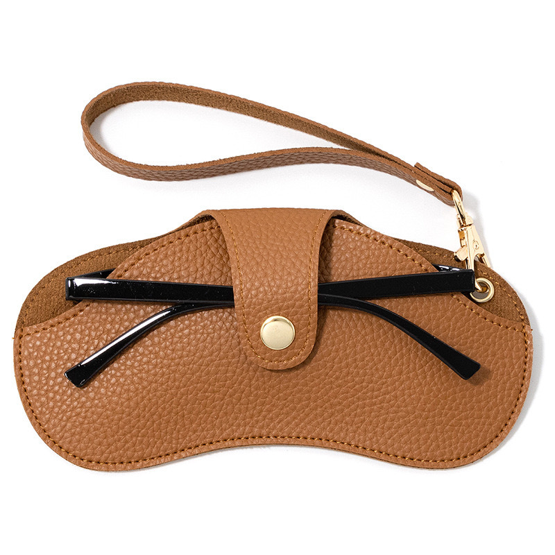 Wholesale eyeglass cases, portable neck-hanging soft leather scratch-resistant and wear-resistant sunglasses cases, Amazon cross-border European and American style eyeglass bags Item Picture