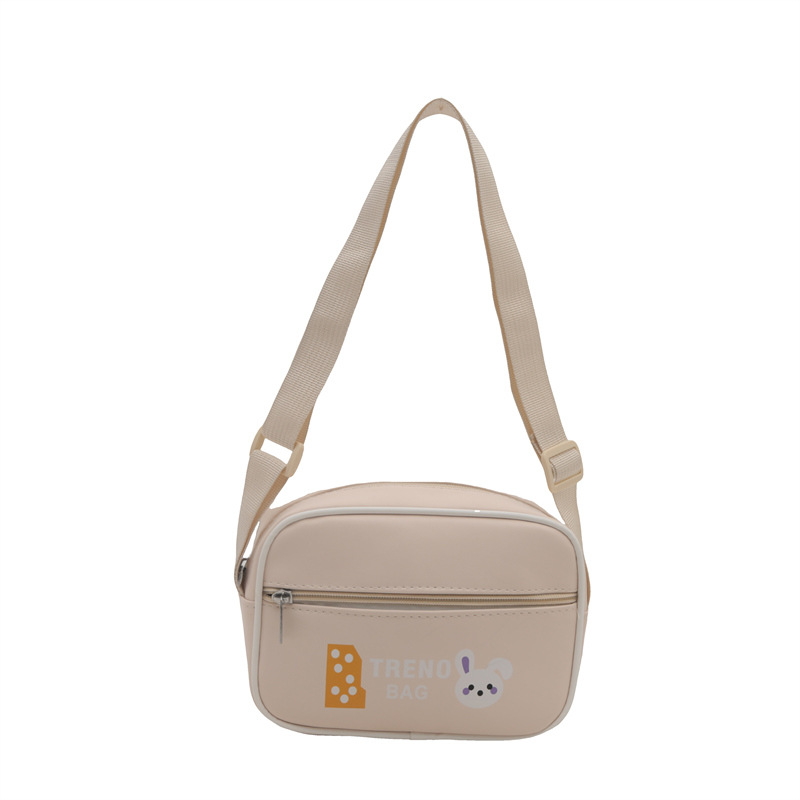 A niche design diamond-shaped bag, a new autumn and winter large-capacity, high-end and fashionable single-shoulder bag, a versatile crossbody small square bag for women Item Picture