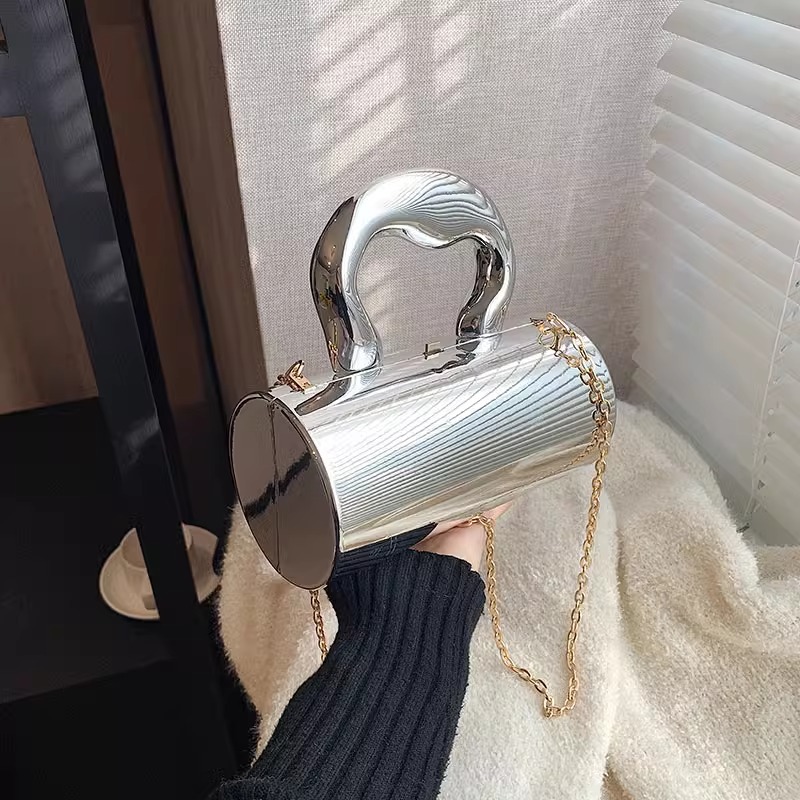 Candy-colored acrylic cylinder bag 2025 new style soft girl Instagram influencer personality shiny single-shoulder crossbody bag Application Scenario